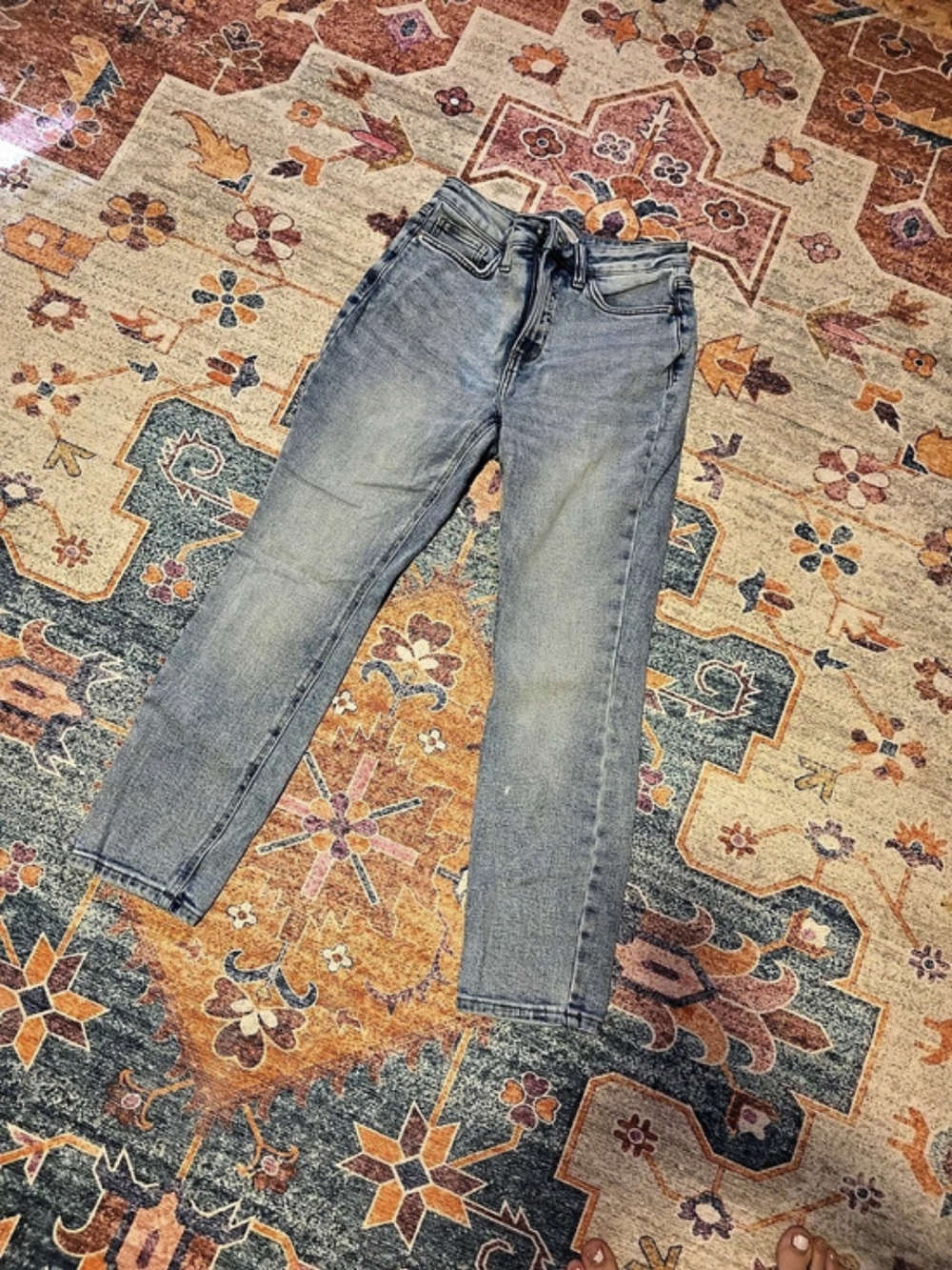 Lauren Conrad Women's Straight Leg Jeans in Blue